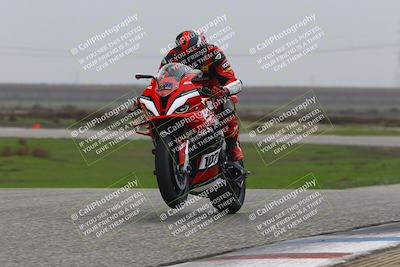 media/Nov-30-2025-TrackDaz (Sun) [[d8b22663df]]/A Group/Session 4 (Wheelie Bump)/